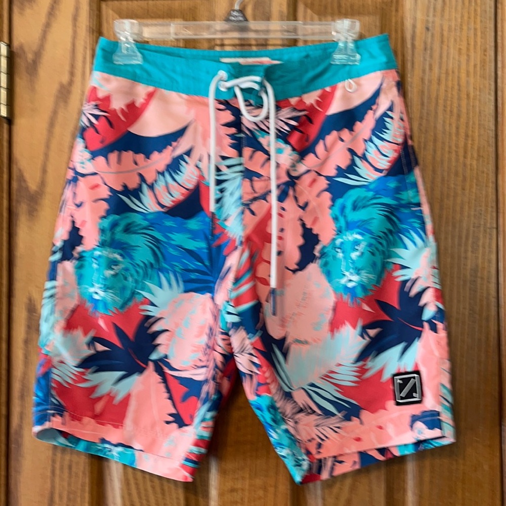 American eagle Men’s swim board shorts XS